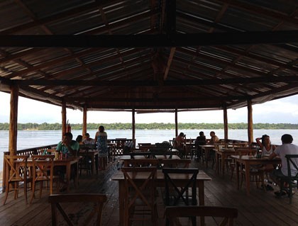 Restaurante Flutuante Flor do Luar